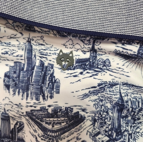 Greyson Mens polo Golf Shirt Size M All Over Print Stadiums City Performance - Picture 7 of 9